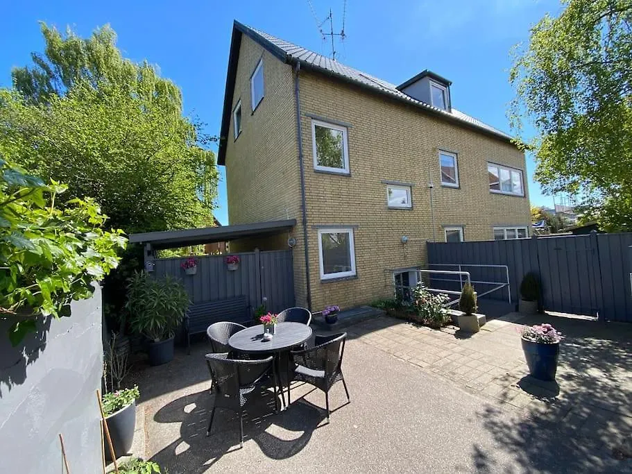 Nice Topfloor Studio Apartment Copenhagen