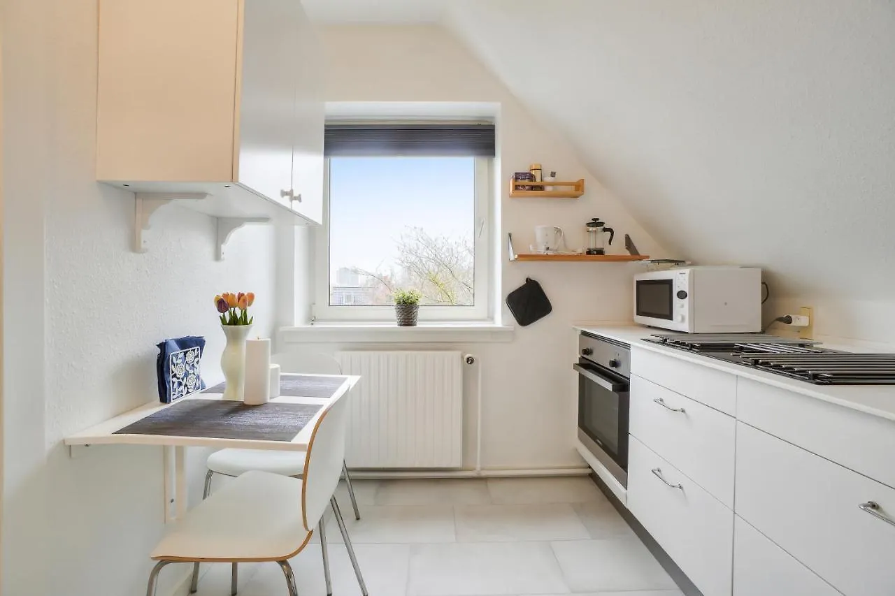 Nice Topfloor Studio Apartment Copenhagen